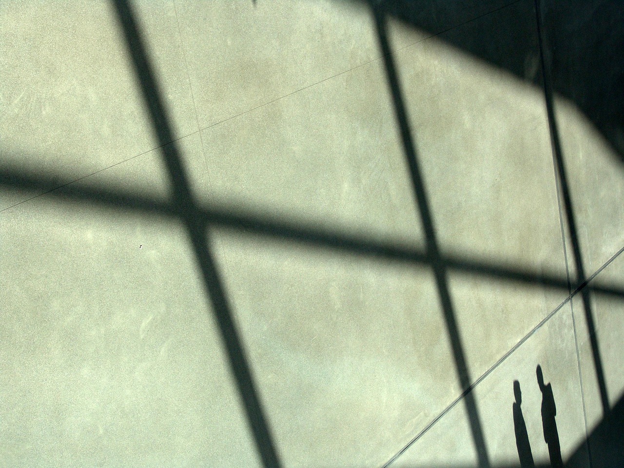 人类和机器在技术支持对战中优劣势的探究